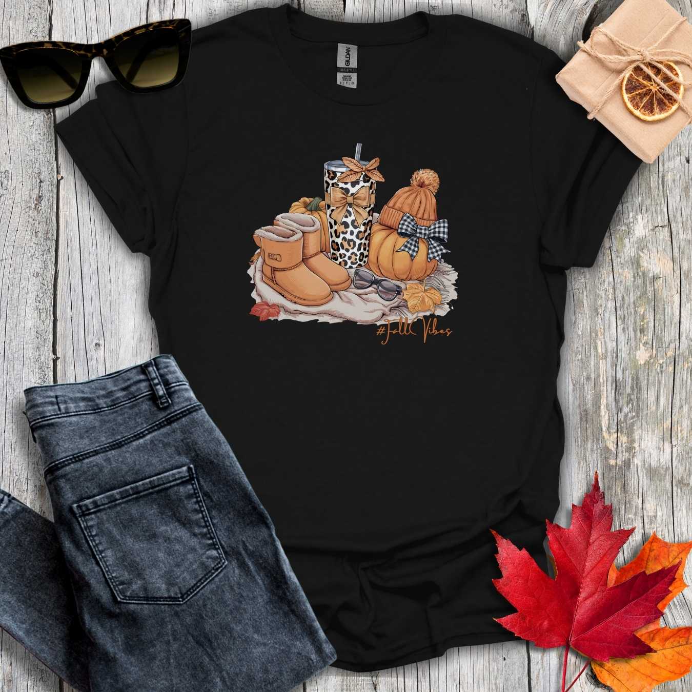 T-Shirt Black / S #FallVibes Tee