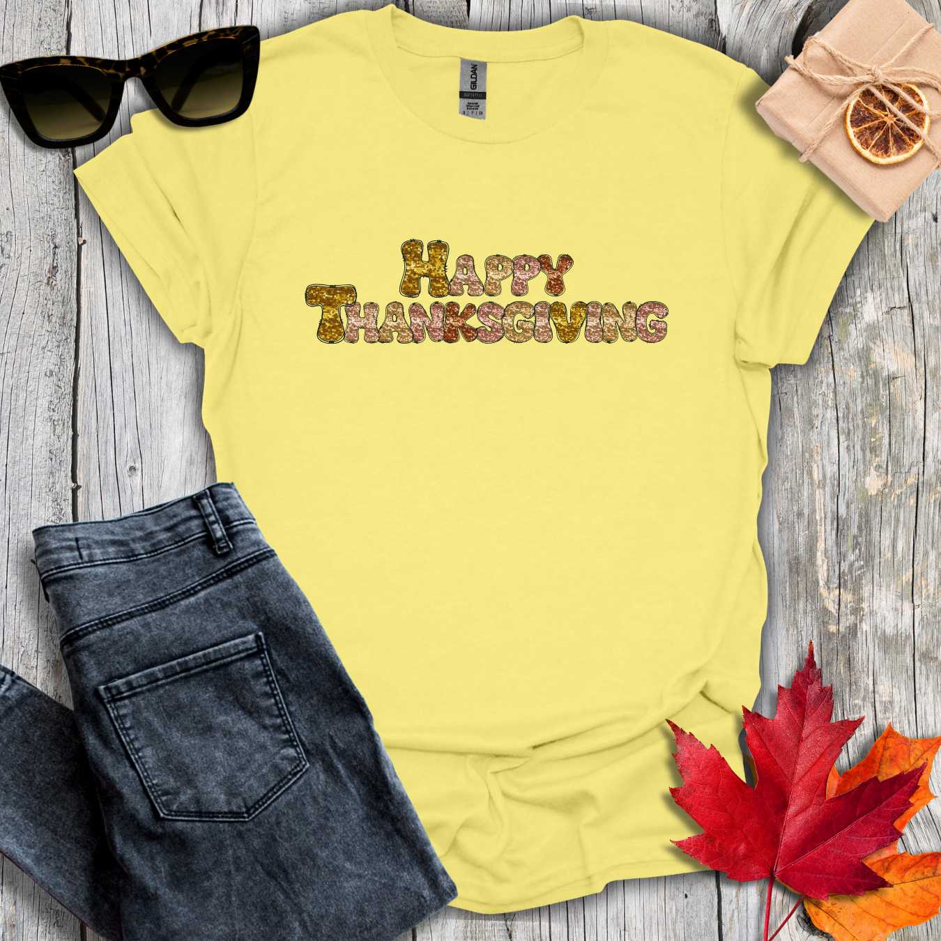 T-Shirt Cornsilk / S Sequin Happy Thanksgiving Tee