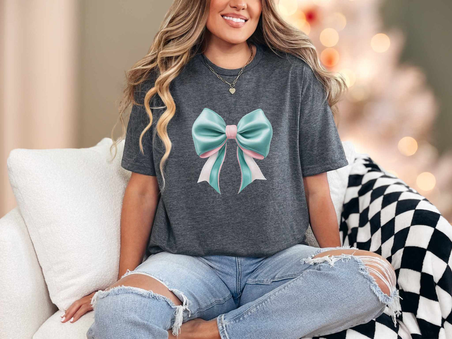 T-Shirt Dark Heather / S Pastel Bow Tee