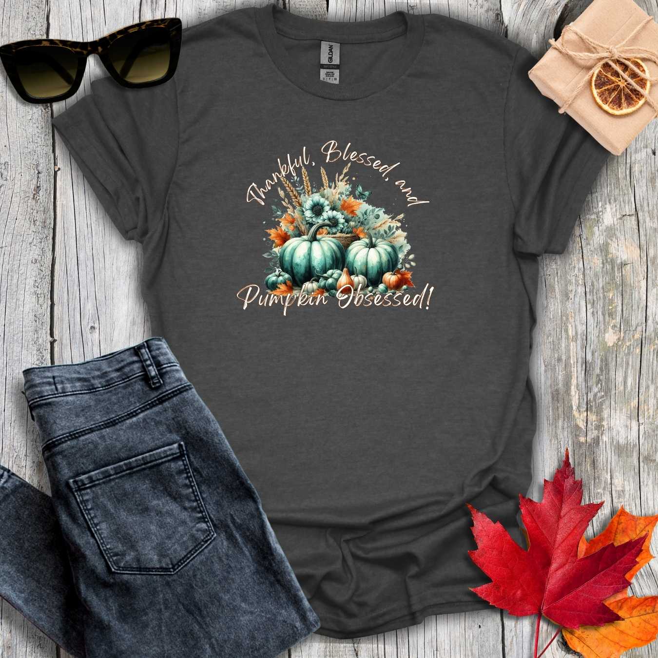T-Shirt Dark Heather / S Pumpkin Obsessed Tee