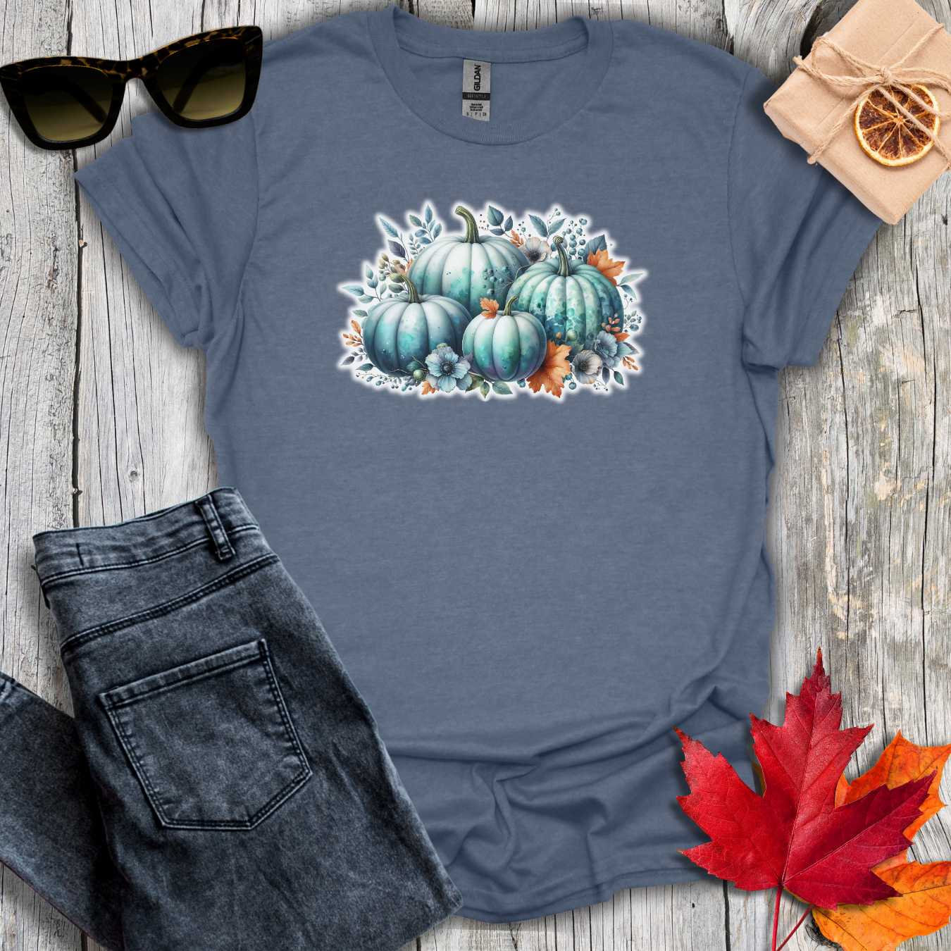 T-Shirt Heather Indigo / S Four Pumpkins Tee