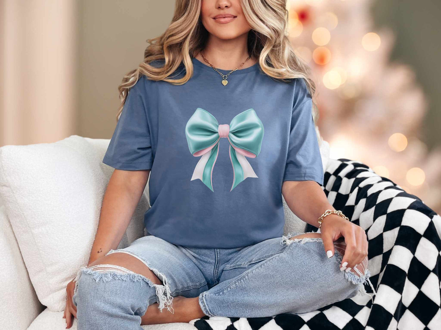 T-Shirt Heather Indigo / S Pastel Bow Tee