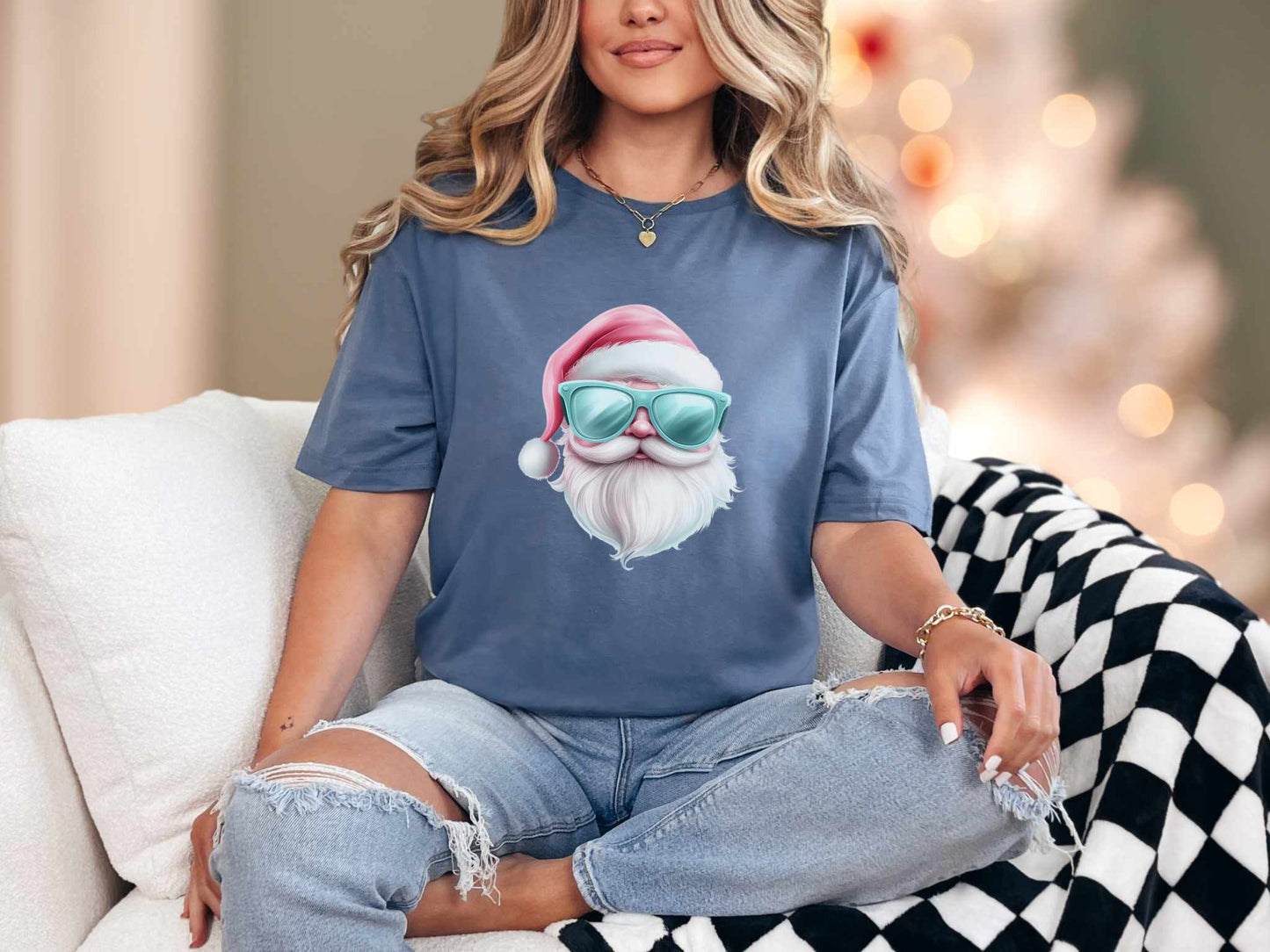 T-Shirt Heather Indigo / S Pastel Santa Claus Tee