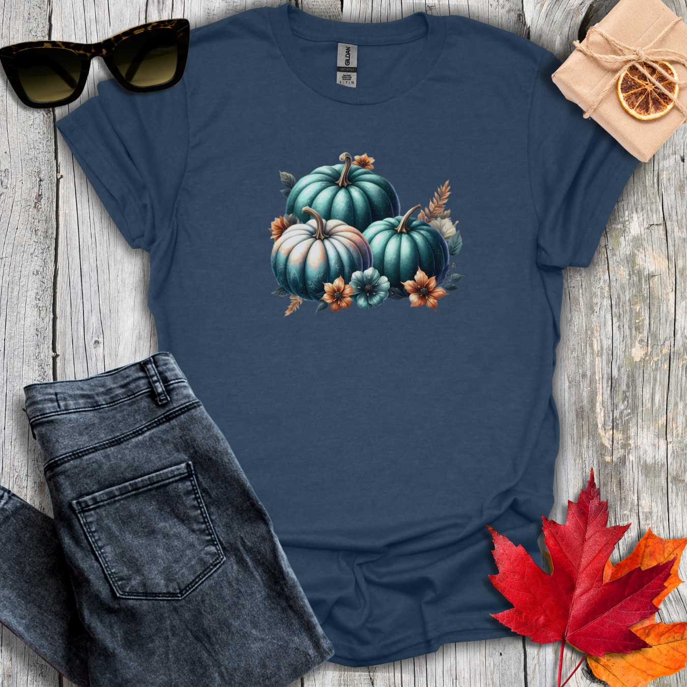 T-Shirt Heather Navy / S Pumpkins and Flowers Tee