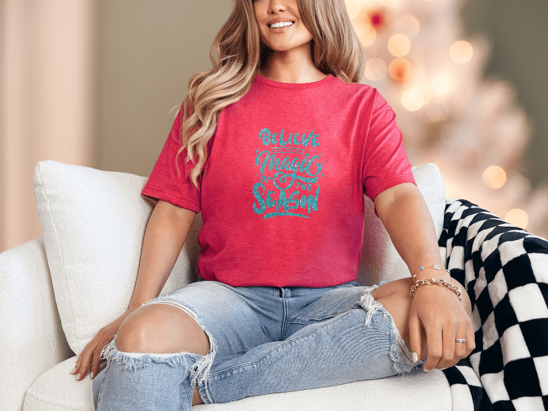 T-Shirt Heather Red / S Believe in the Magic Tee