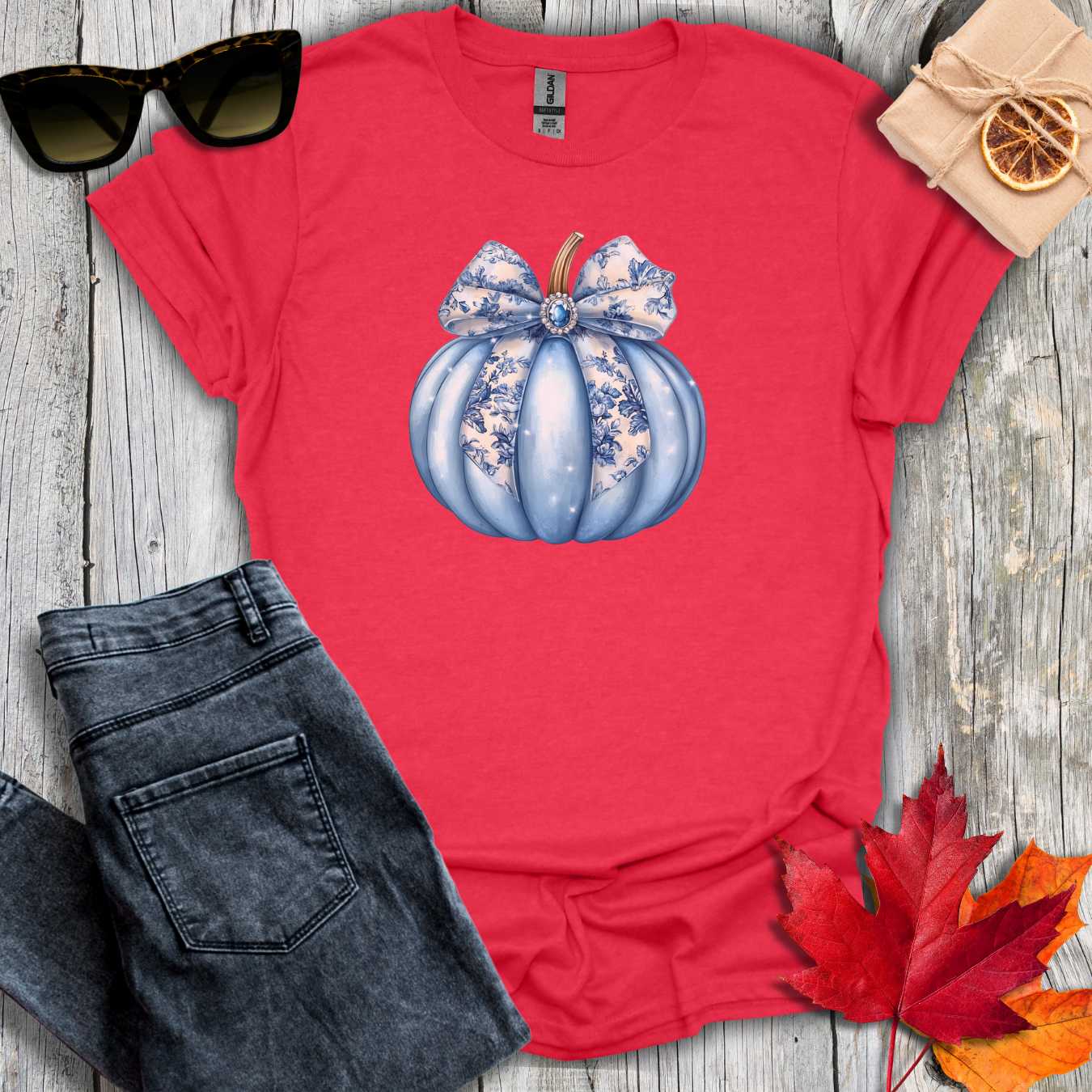 T-Shirt Heather Red / S Blue Pumpkin Coquette Tee