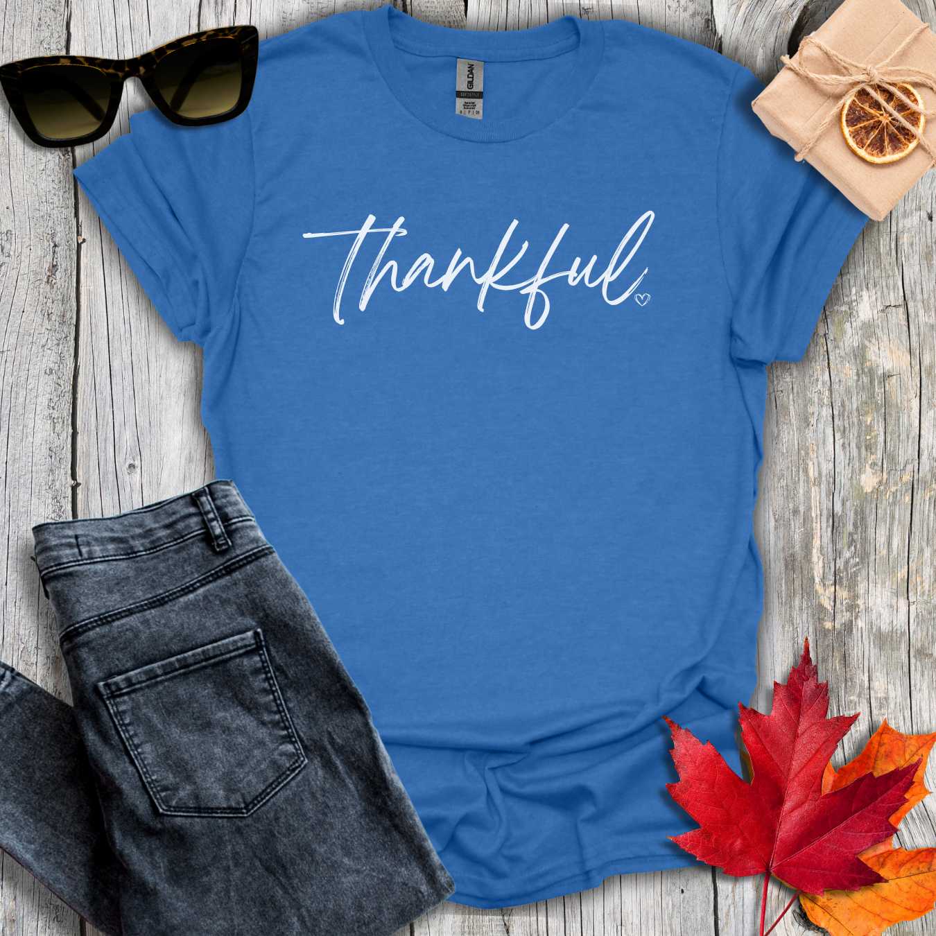 T-Shirt Heather Royal / S Thankful with Heart Tee
