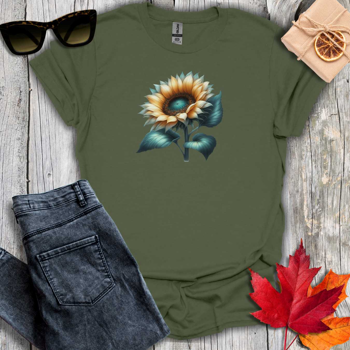 T-Shirt Military Green / S Sunflower Tee