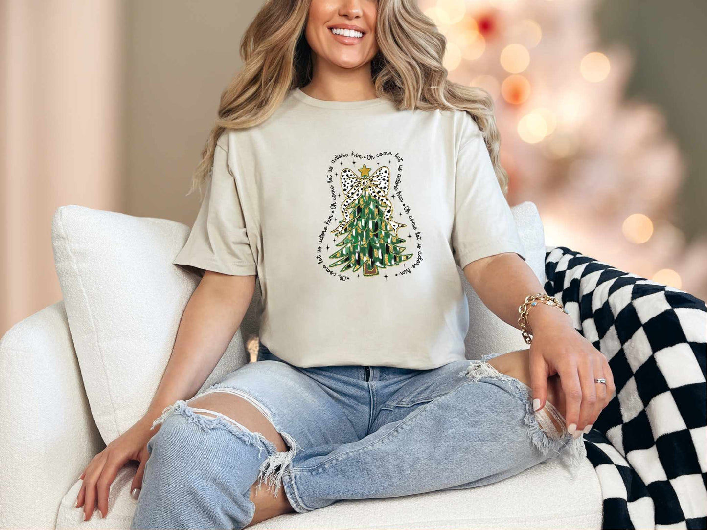 T-Shirt Sand / S Oh Come Let Us Adore Him Tee
