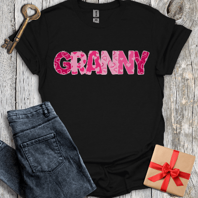 T-Shirt Black / S Granny Hearts Tee
