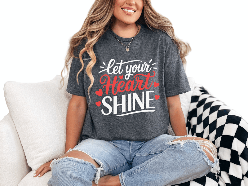 T-Shirt Dark Heather / S Heart Shine Tee
