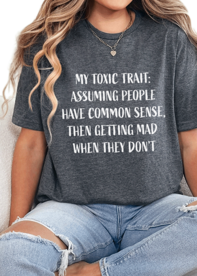 T-Shirt Dark Heather / S Toxic Trait Tee