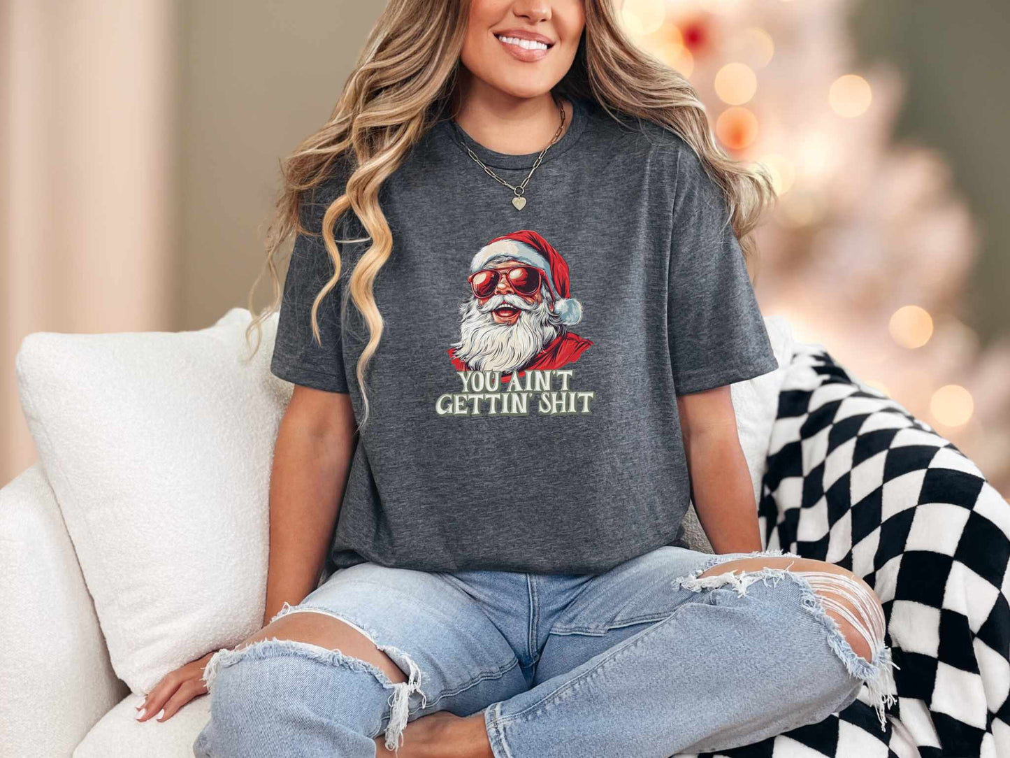 T-Shirt Dark Heather / S You Ain't Gettin' Tee