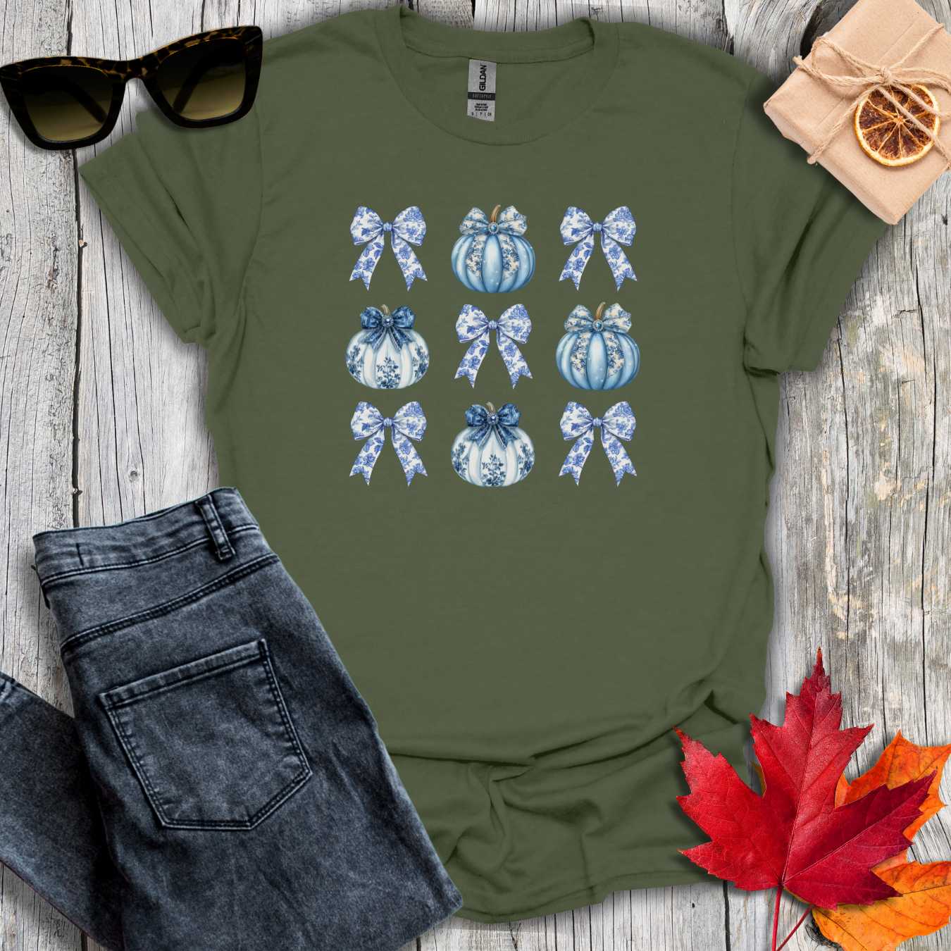 T-Shirt Military Green / S Coquette Pumpkin Pattern Tee