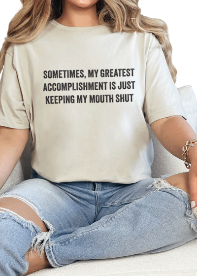 T-Shirt Sand / S Mouth Shut Tee
